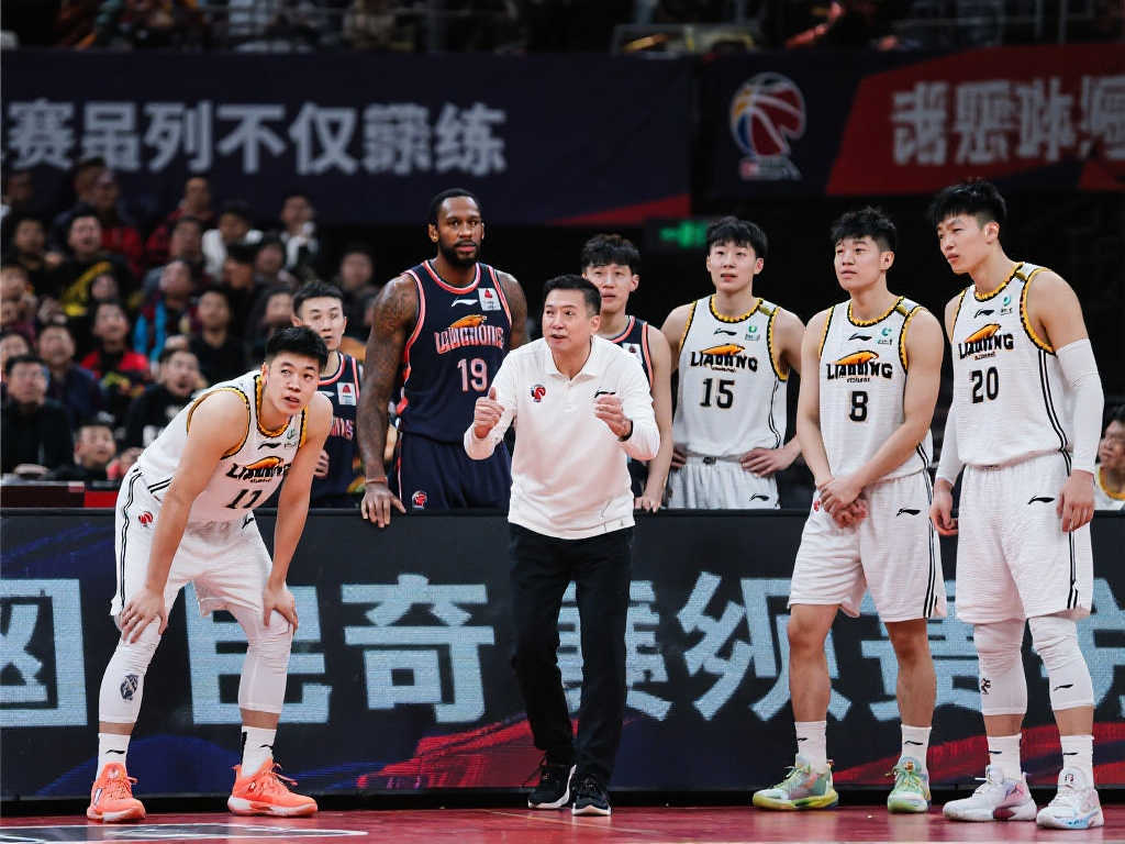 对强敌时 对强敌时